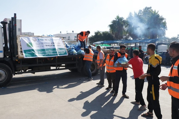Alhamdulillah, Truk Bantuan Kemanusiaan Tahap Dua PERSIS untuk Palestina Sampai di Gaza
